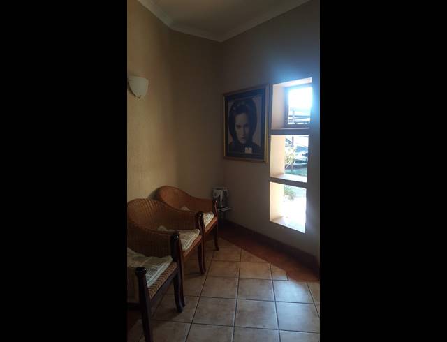 M² BUILDING FOR SALE IN VANDERBIJLPARK SE 3